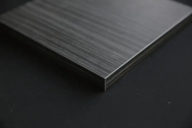 Modern Dark collection view 2